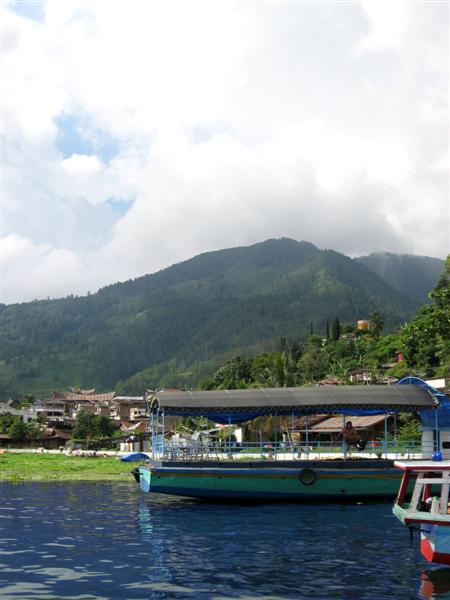 2007-06-15: Lake Toba, Sumatra, Indonesia